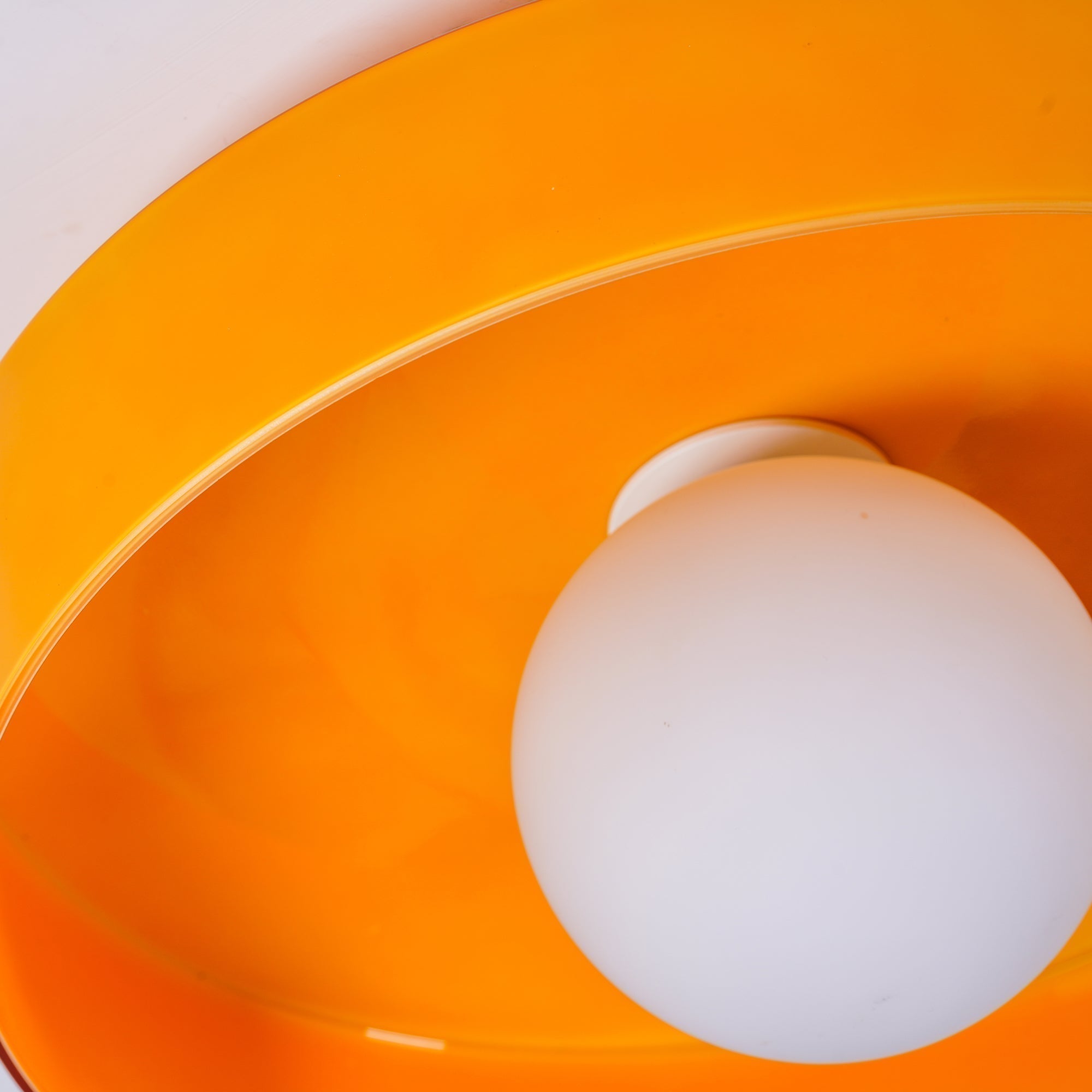 Aurora - sufitowa lampa z pierścieniem