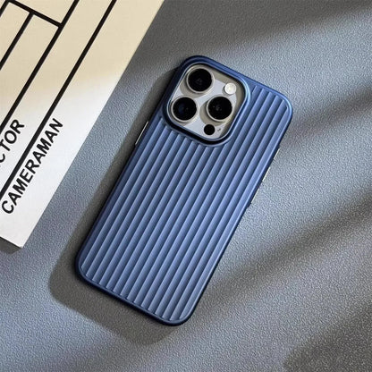 Etui na iPhone'a z Ochroną Wojskową – Lekkie i Ultracienkie z Teksturą 7