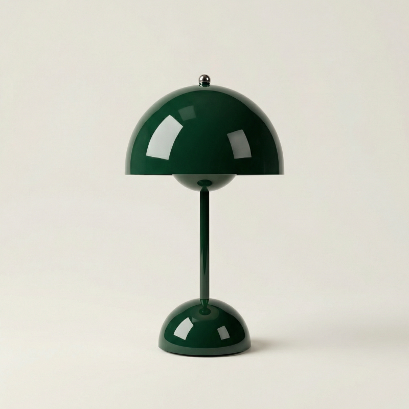 Dome – klasyczna półkolista lampa stołowa