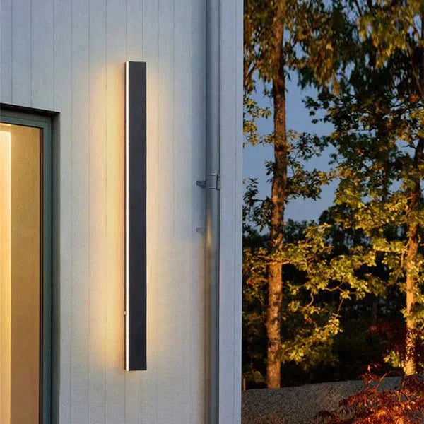 Verti - Nowoczesna pionowa lampa elewacyjna LED